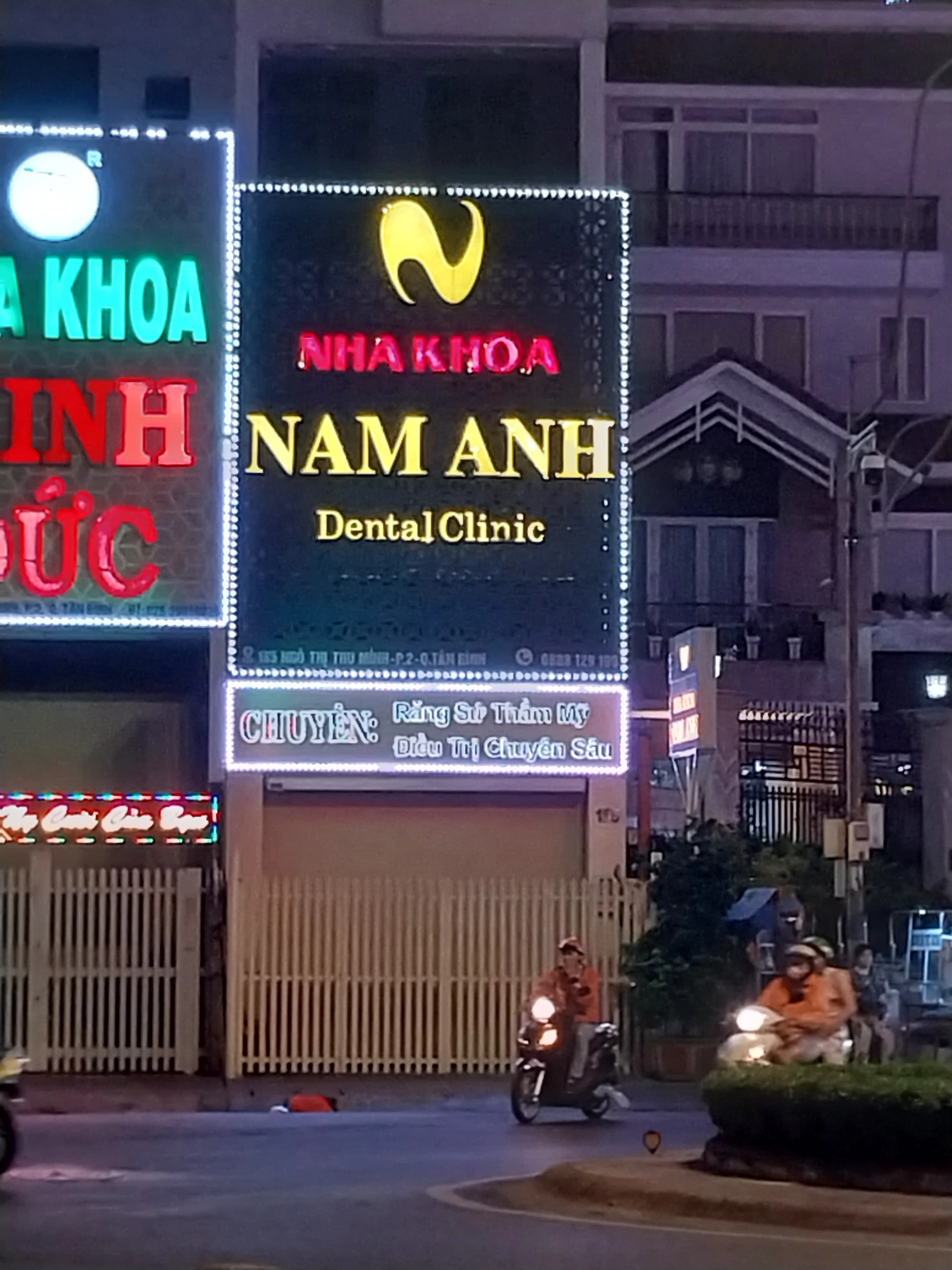 Biển Quảng Cáo 09