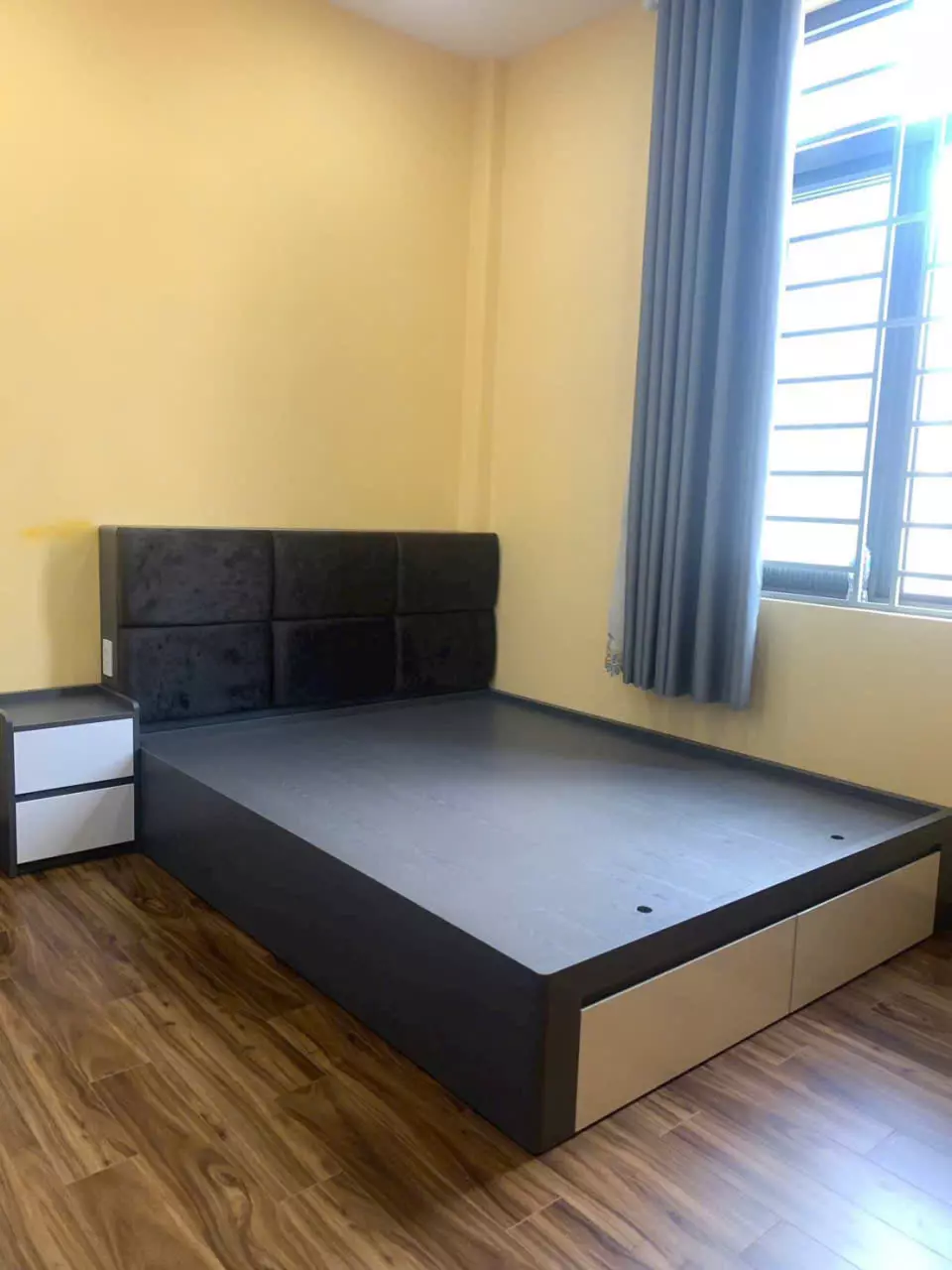 Giường Tủ 02