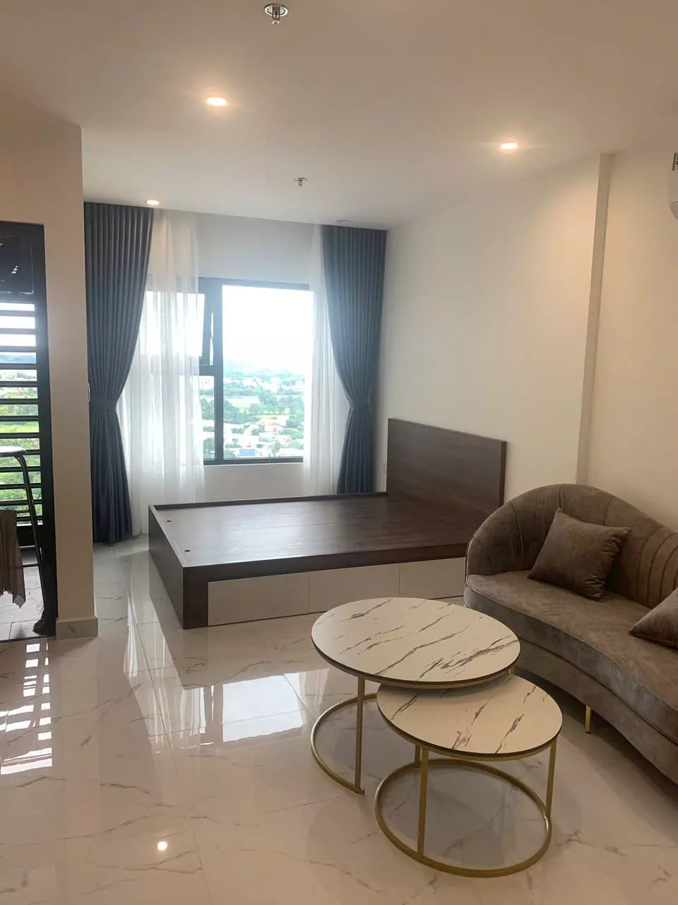 Giường Tủ 37